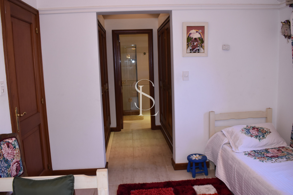 Casa ID.20 - Playa Mansa a 1 cuadra del mar