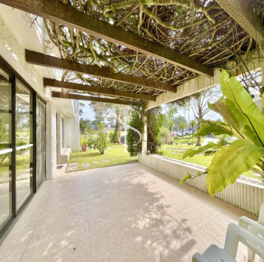 Casa ID.73 - Chalet de construcción tradicional