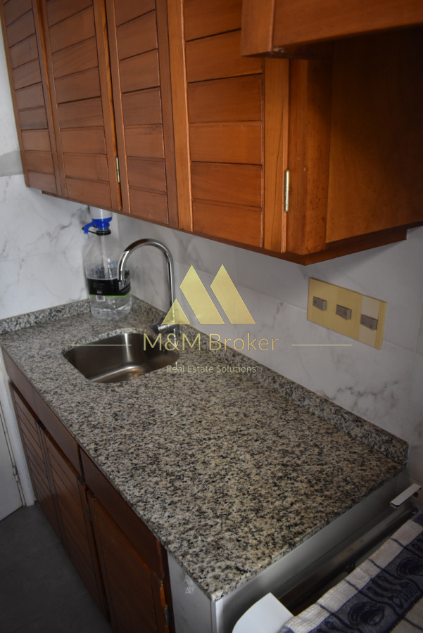 Apartamento ID.789 - Venta Apartamento Edificio frente al Mar, Punta del Este
