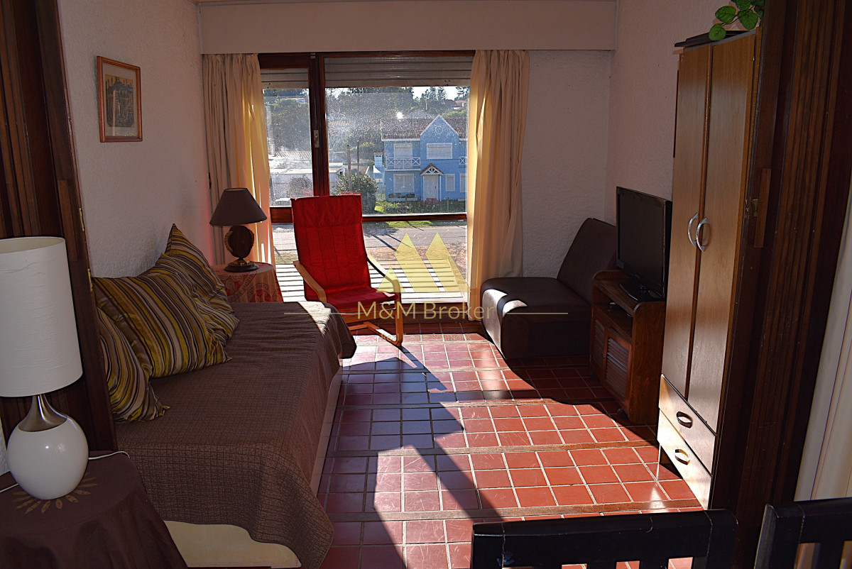 Apartamento ID.789 - Venta Apartamento Edificio frente al Mar, Punta del Este