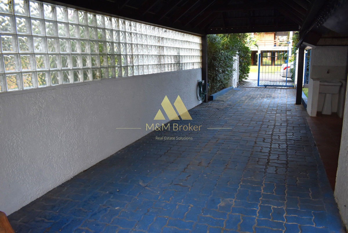 Casa ID.797 -  Cabaña luminosa con jardín privado en Pinares, Punta del Este