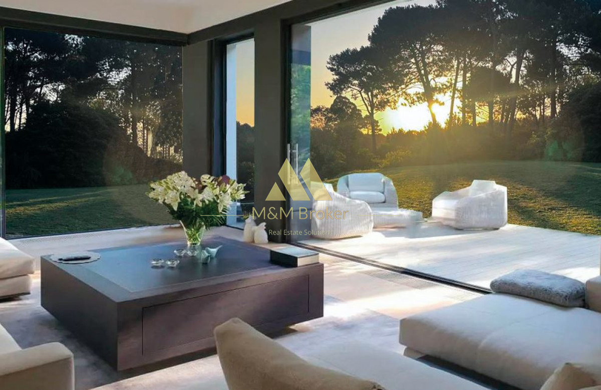 Casa ID.825 - Venta de Casa en Exclusivo Barrio Privado - Punta Ballena