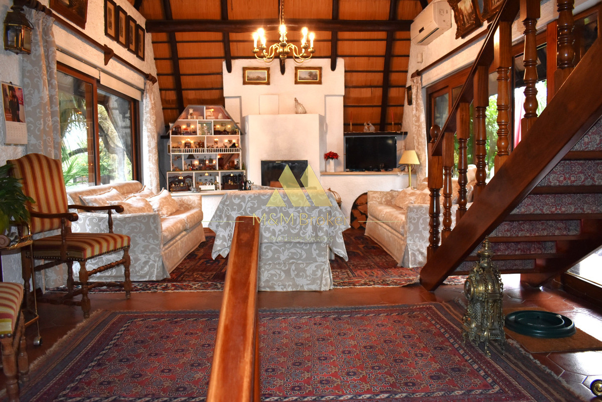 Casa ID.797 -  Cabaña luminosa con jardín privado en Pinares, Punta del Este