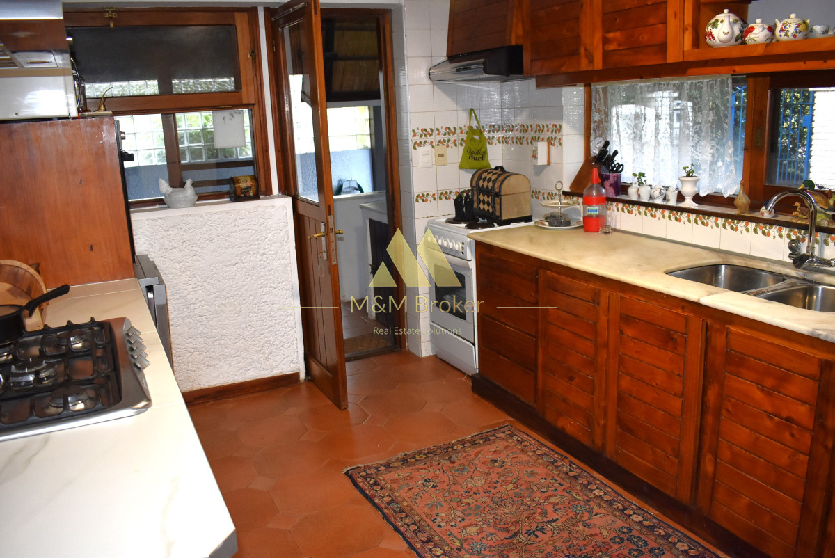 Casa ID.797 -  Cabaña luminosa con jardín privado en Pinares, Punta del Este