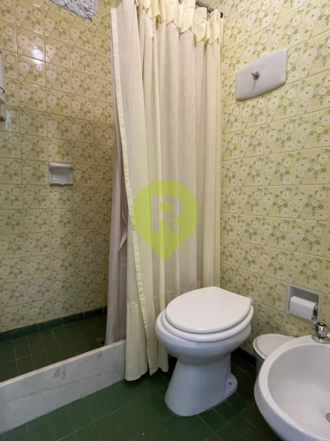 https://ri.com.uy/f/556/0/1200/0/0/0/aa931eeec829e62ba9cdce0d4e992020.jpg