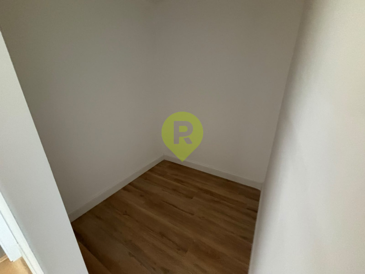 https://ri.com.uy/f/556/0/1200/0/0/0/c8b7606a9c19e3836b020009318aff38.jpg