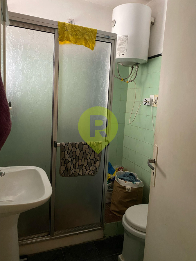 https://ri.com.uy/f/556/0/1200/0/0/0/f14736f22da6b58a9b597ca47bd359d7.jpg