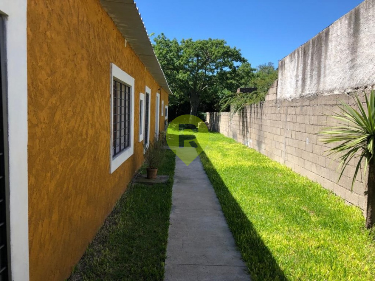 https://ri.com.uy/f/556/1/1200/0/0/0/13713.jpg