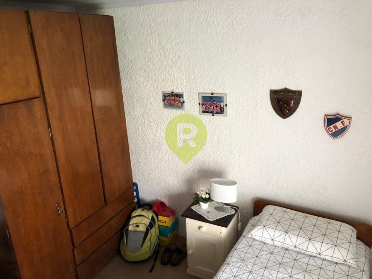 https://ri.com.uy/f/556/1/1200/0/0/0/13726.jpg