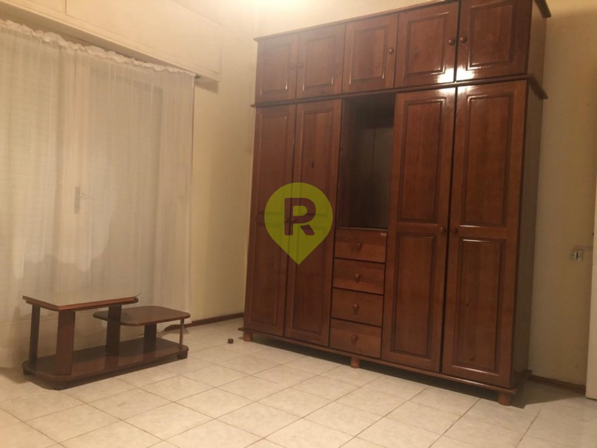 https://ri.com.uy/f/556/1/1200/0/0/0/13788.jpg