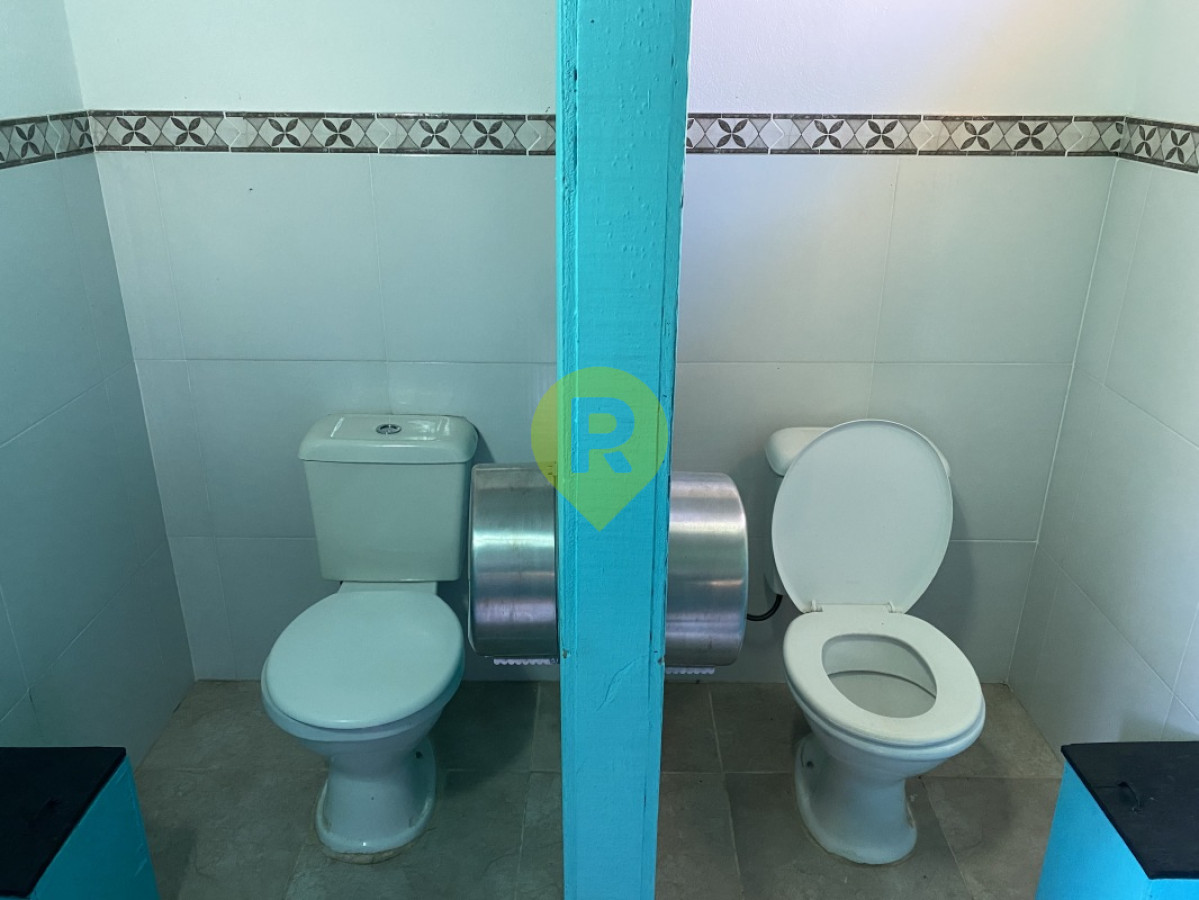 https://ri.com.uy/f/556/1/1200/0/0/0/13895.jpg
