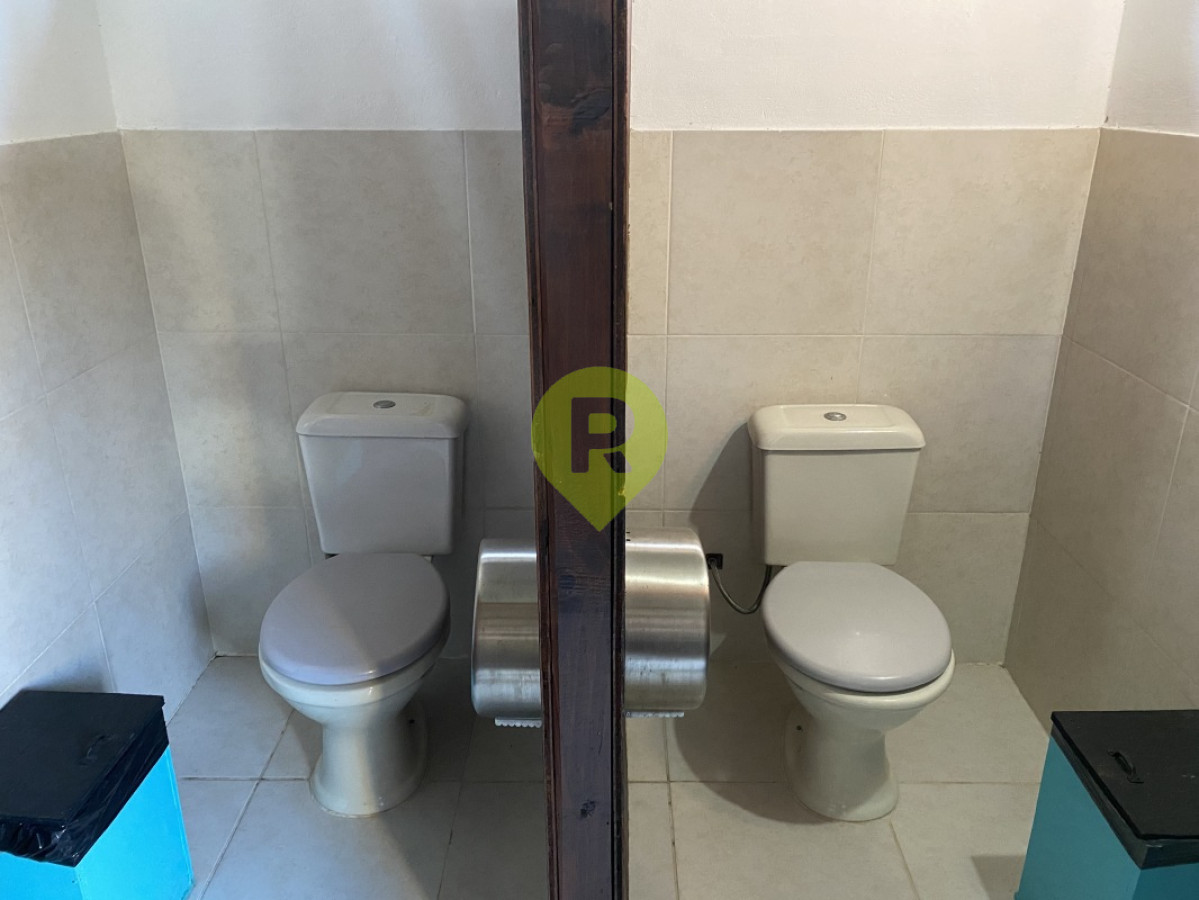 https://ri.com.uy/f/556/1/1200/0/0/0/13897.jpg