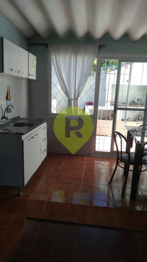 https://ri.com.uy/f/556/1/1200/0/0/0/16589.jpg