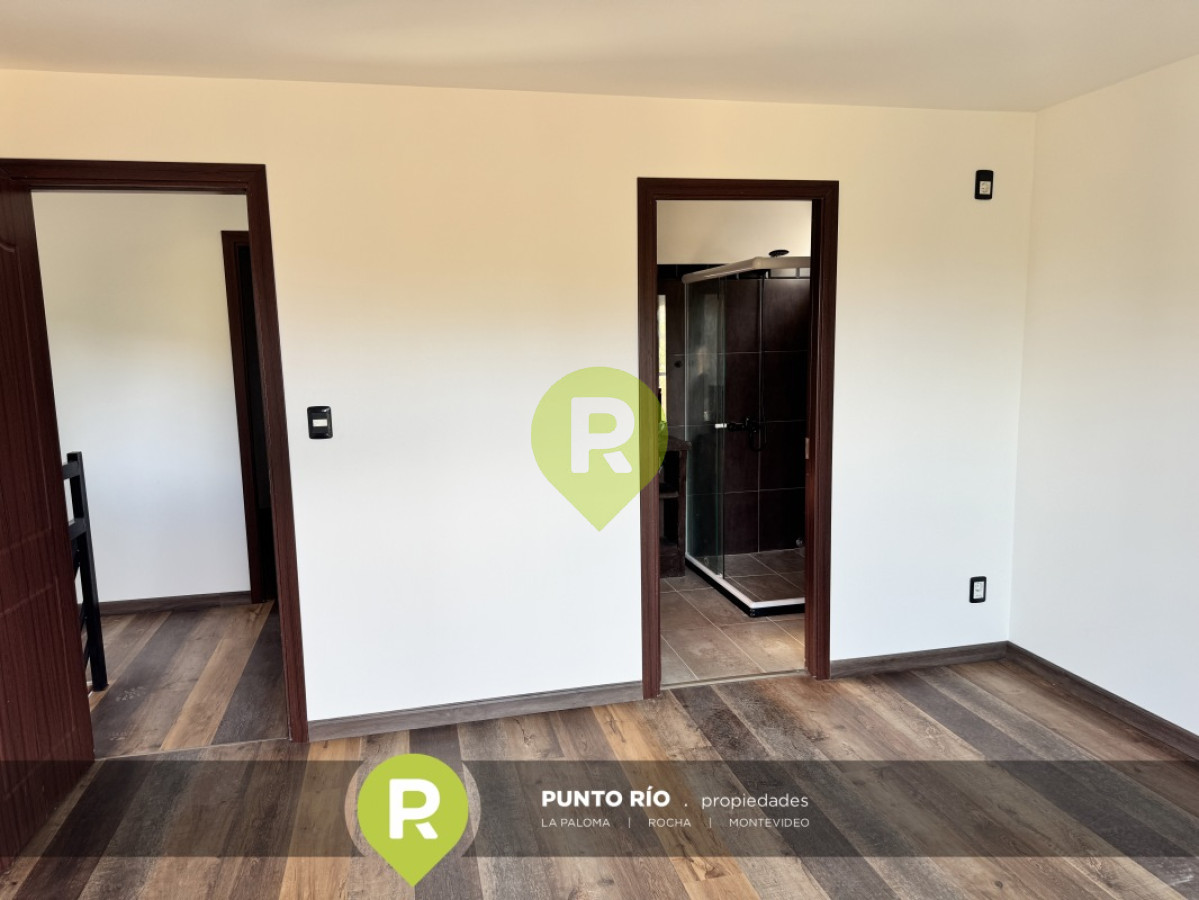 https://ri.com.uy/f/556/1/1200/0/0/0/18639.jpg
