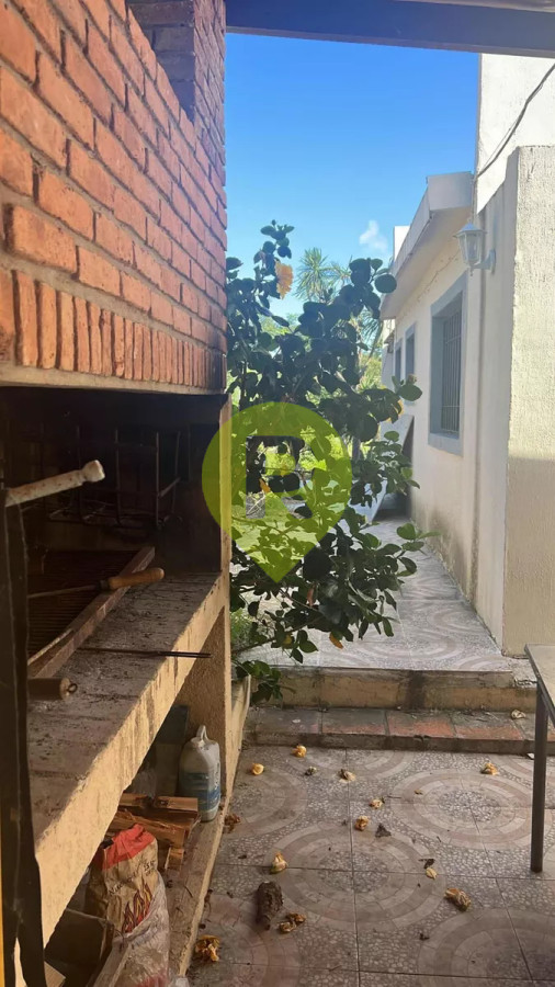 https://ri.com.uy/f/556/1/1200/0/0/0/2215149de4ce9d846e788e94c2beb004.jpg