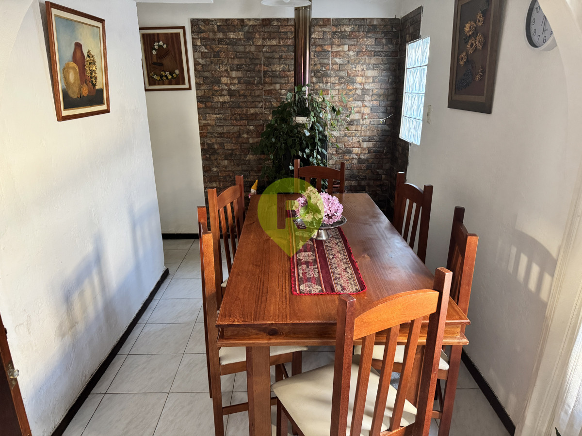 https://ri.com.uy/f/556/1/1200/0/0/0/24c4c81096fb9b90c6ad7e355fe4d5a3.jpg