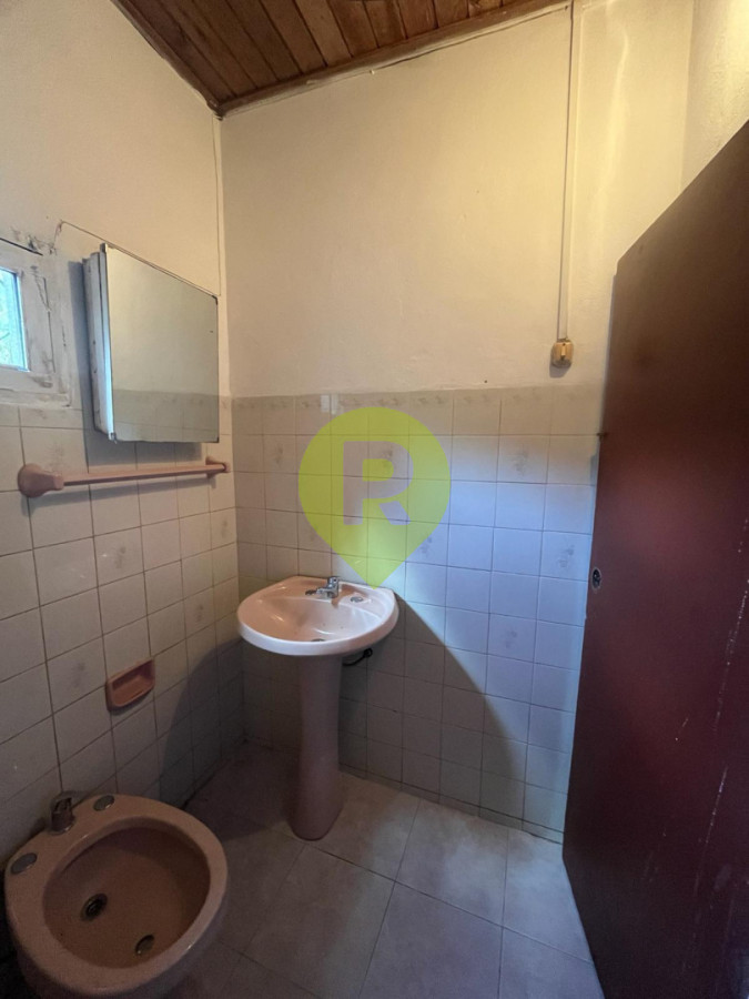 https://ri.com.uy/f/556/1/1200/0/0/0/2f69daf7192f742317d50a9be271386e.jpg