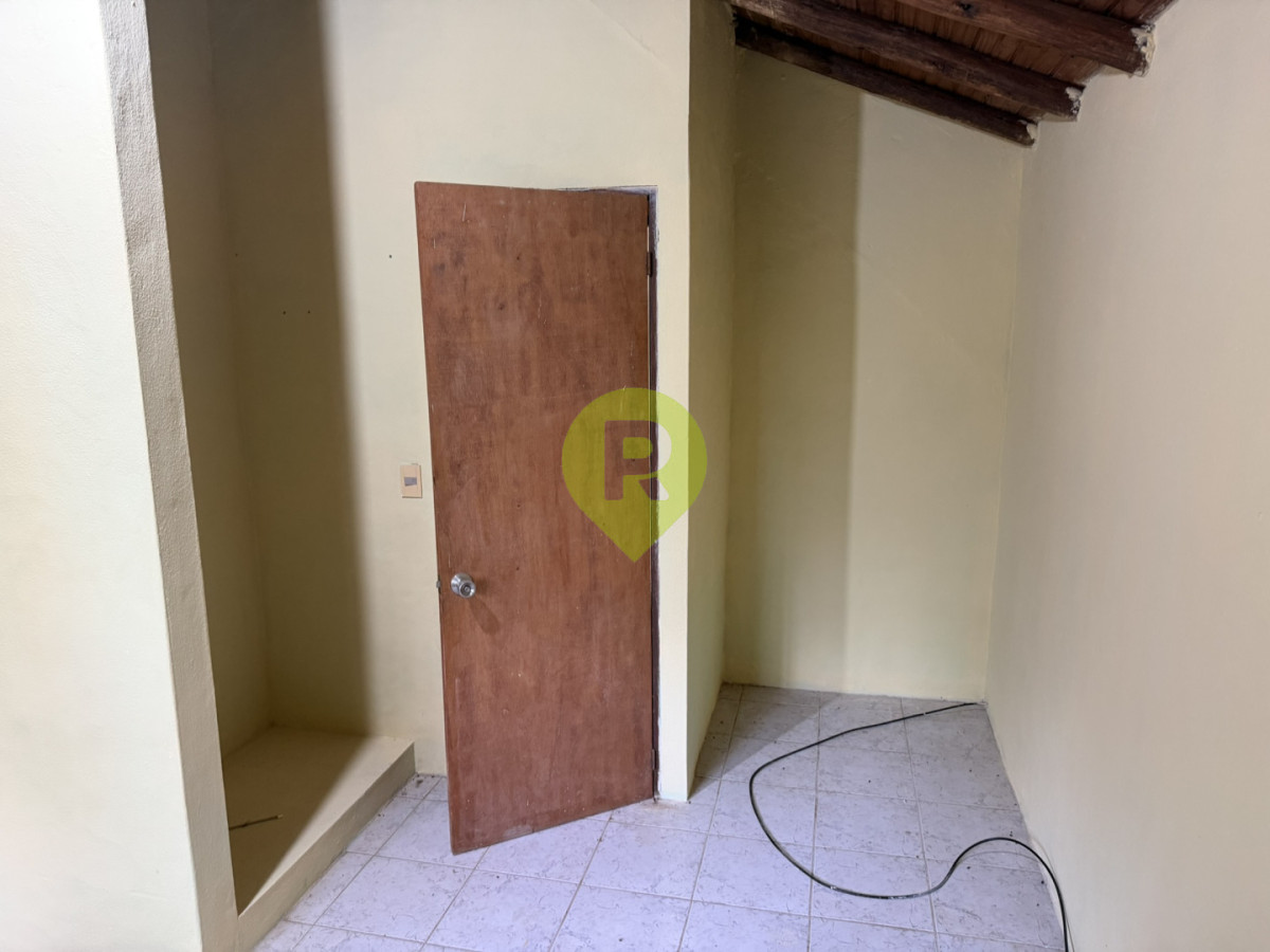 https://ri.com.uy/f/556/1/1200/0/0/0/381b00e646d45ca9f543e82ac56ba920.jpg