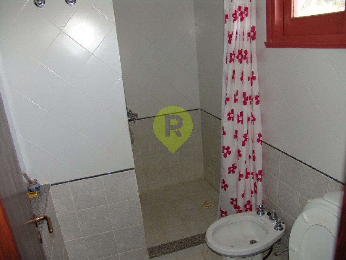 https://ri.com.uy/f/556/1/1200/0/0/0/471.jpg