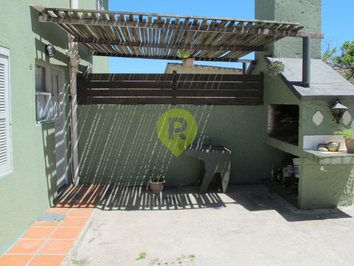 https://ri.com.uy/f/556/1/1200/0/0/0/6442.jpg