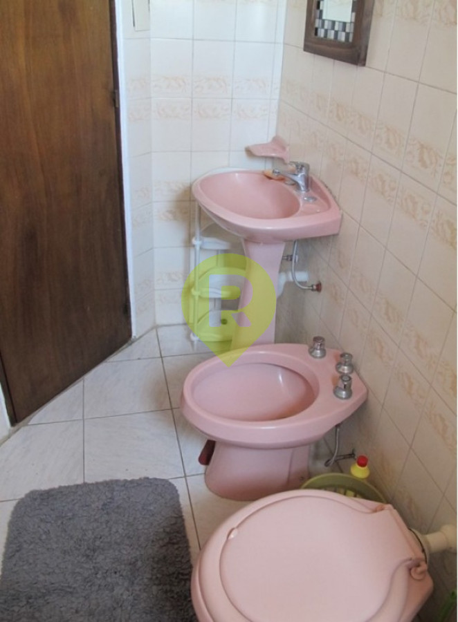 https://ri.com.uy/f/556/1/1200/0/0/0/6487.jpg