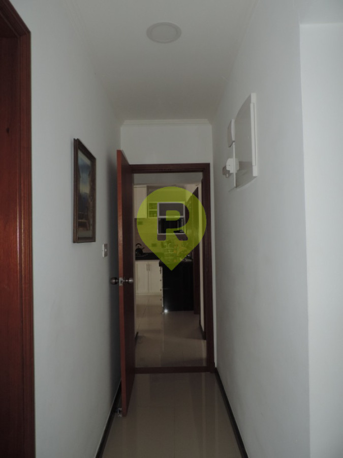 https://ri.com.uy/f/556/1/1200/0/0/0/9534.jpg