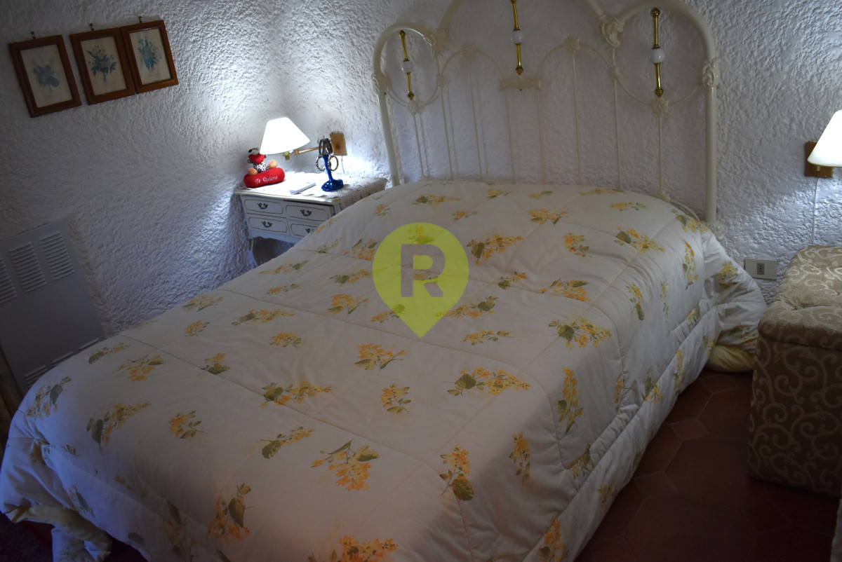 https://ri.com.uy/f/556/1/1200/0/0/0/96f1f5bb089817cc86fae0b24ea5517e.jpg