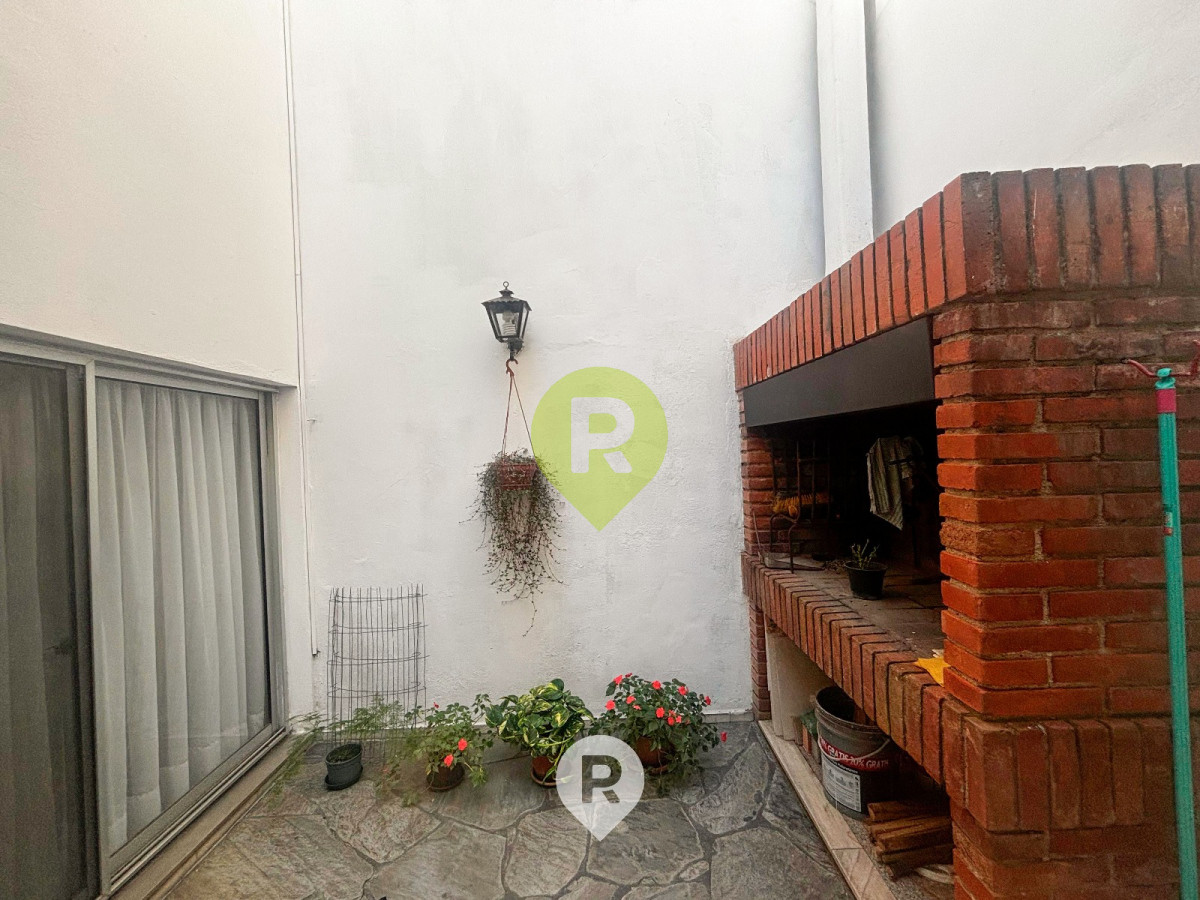 https://ri.com.uy/f/556/1/1200/0/0/0/bd20be6d2c60d3f367dcc017da638871.jpg
