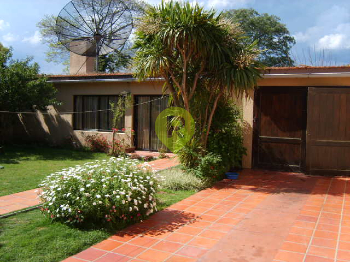 https://ri.com.uy/f/556/1/1200/0/0/0/c2b02f01d3dc0674cb9dc4767a33a447.jpg