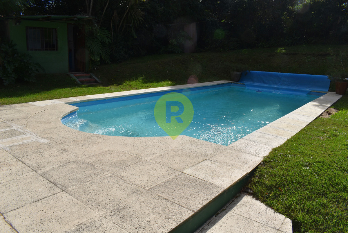 https://ri.com.uy/f/556/1/1200/0/0/0/c6bb52f43836671e2d70b75e0108efef.jpg