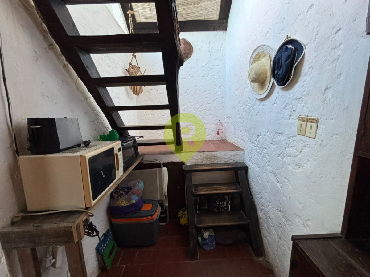 https://ri.com.uy/f/556/1/1200/0/0/0/dd33b1843bdad134412c27424176de3e.jpg