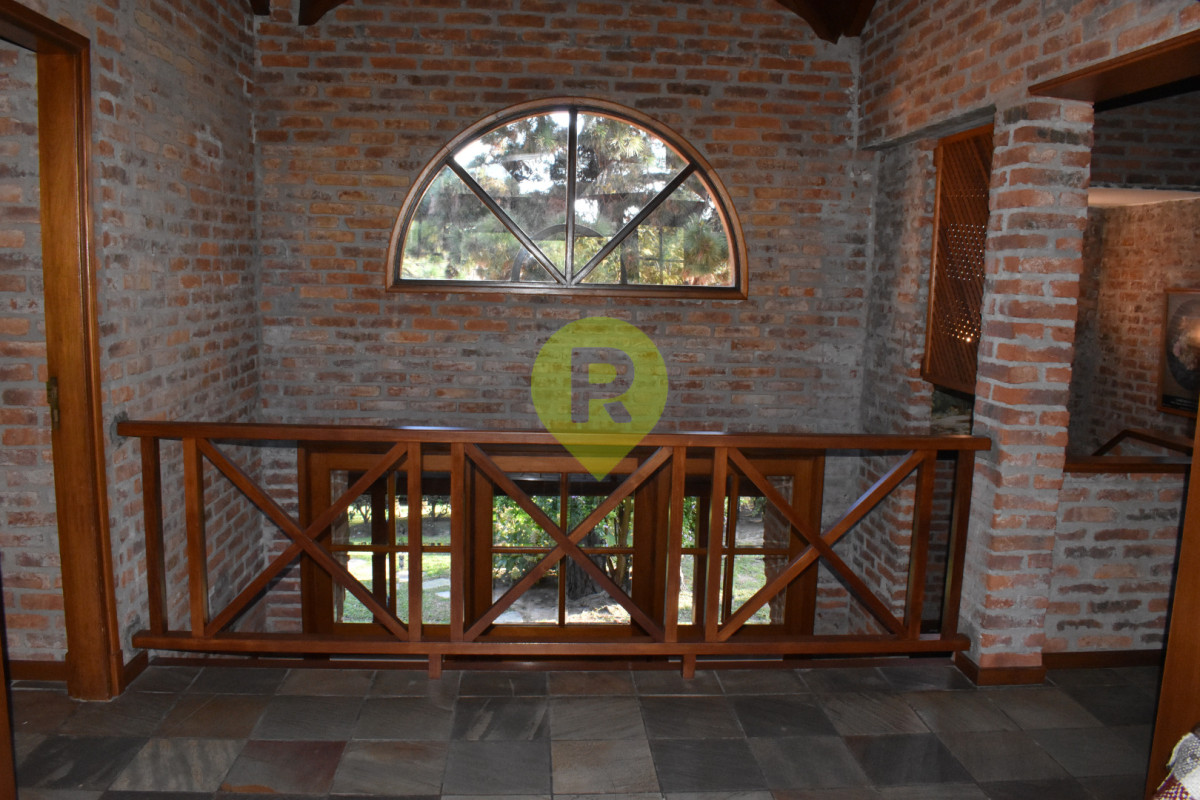 https://ri.com.uy/f/556/1/1200/0/0/0/e445730f648a0e9eeb659db6563060ad.jpg