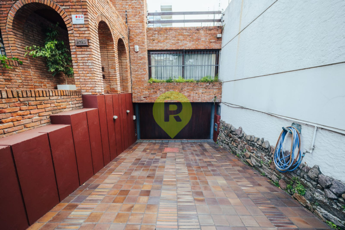 https://ri.com.uy/f/556/1/1200/0/0/0/e53e7d81297c33676b78094c6f4d165b.jpg