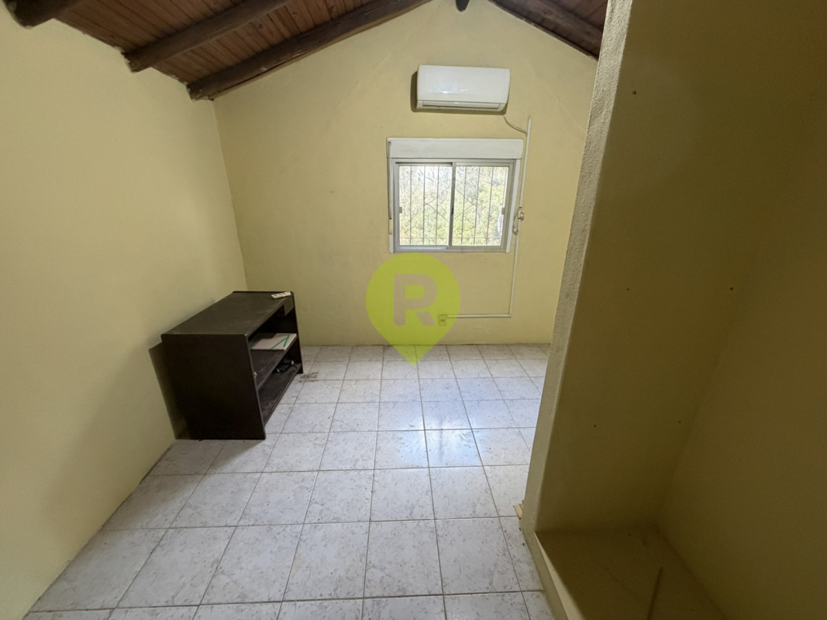 https://ri.com.uy/f/556/1/1200/0/0/0/e8d43d96e3a593a874fa833520b6bd61.jpg