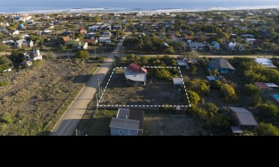 Hostería ecológica en venta en La Paloma con posibilidad de transformarse en casa familiar