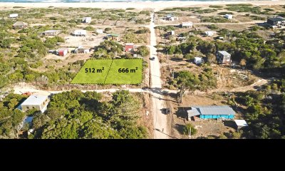 Dos solares en venta en Santa Isabel, La Pedrera, Manzana 134