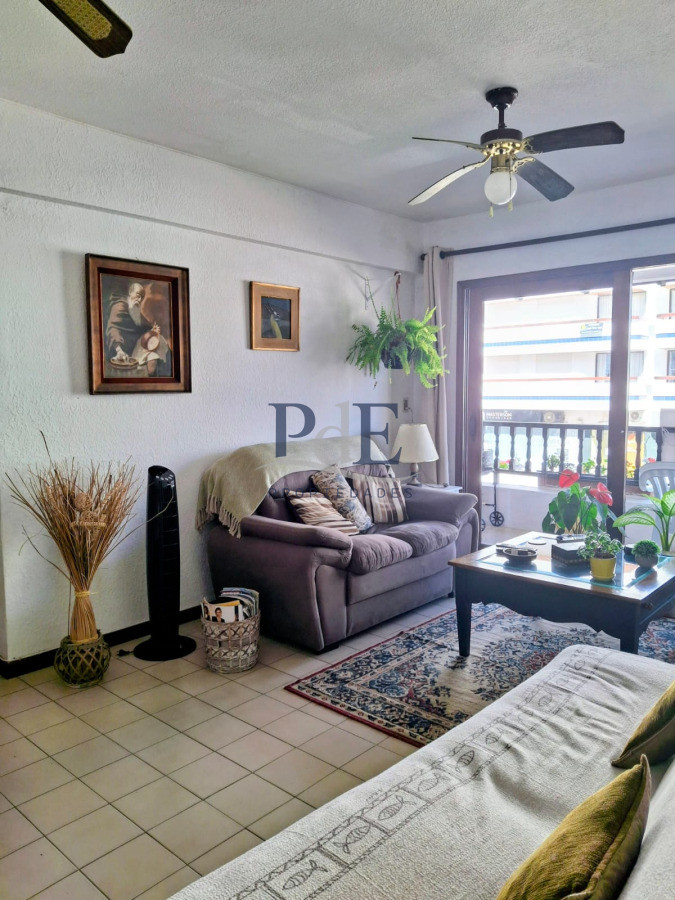 Apartamento de 1 dormitorio con cochera x 2 vehículos. Península - Imagen 6