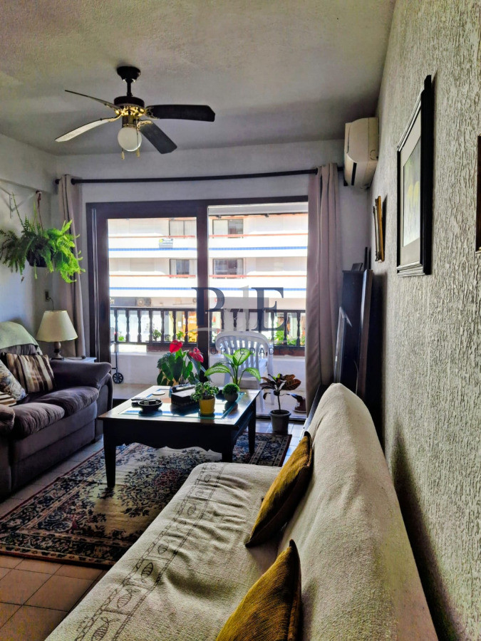 Apartamento de 1 dormitorio con cochera x 2 vehículos. Península - Imagen 7