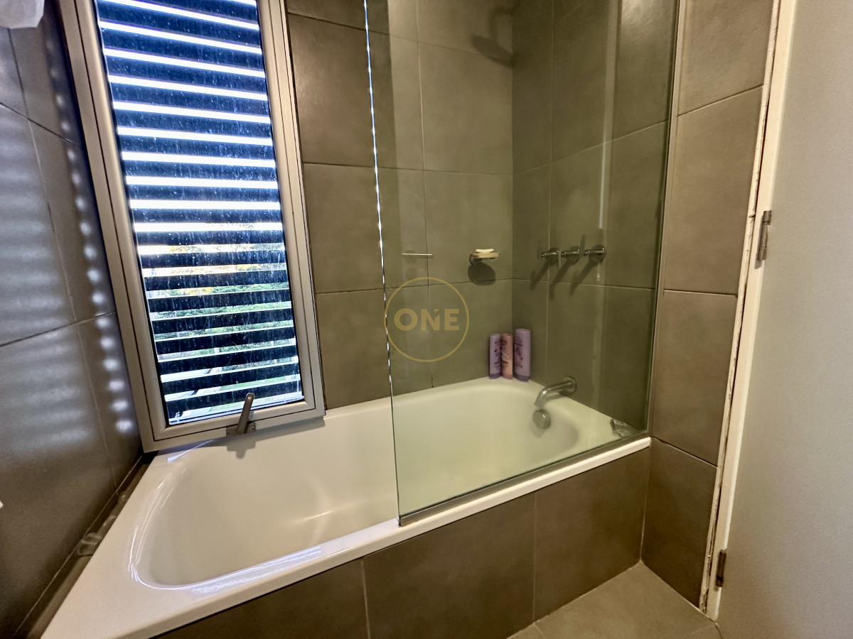 Apartamento ID.1943 - Apartamento en venta 3 suites playa Mansa Punta del Este 