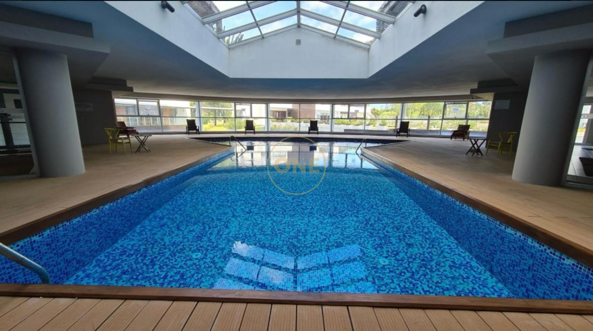 Apartamento ID.1562 -  Venta Apartamento 3 dormitorios más dependencia en Playa Brava Punta del Este