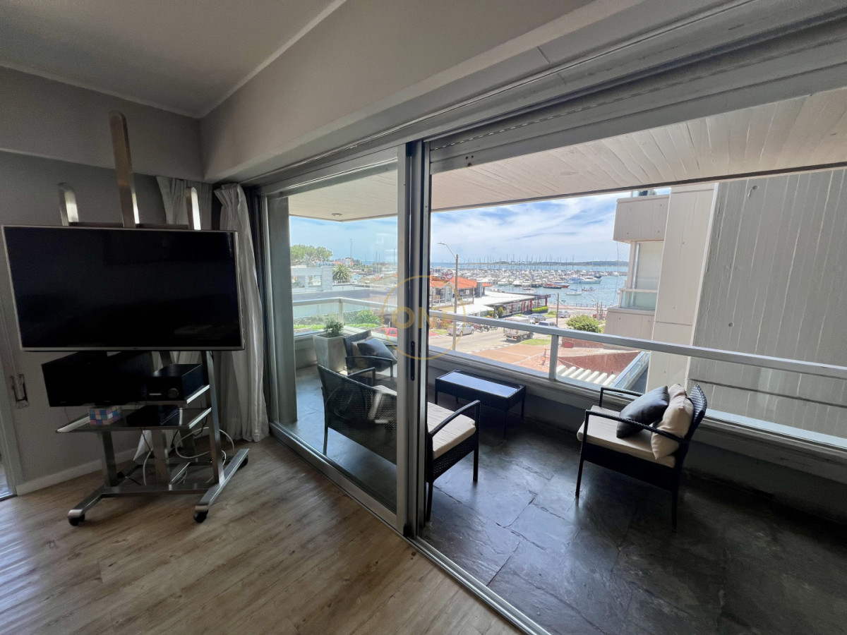 Apartamento ID.2028 - Exclusivo apartamento 3 dormitorios Peninsula Punta del Este en venta