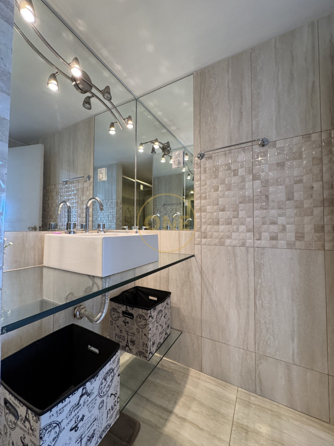 Apartamento ID.1676 - venta apartamento 2 dormitorios Península. Punta del Este