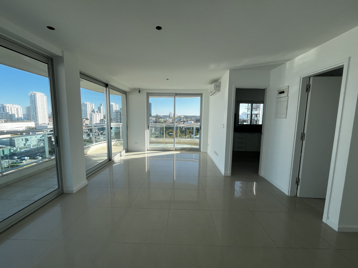 Apartamento ID.1935 - VENTA Apartamento 3 Dormitorios con Vista Panorámica