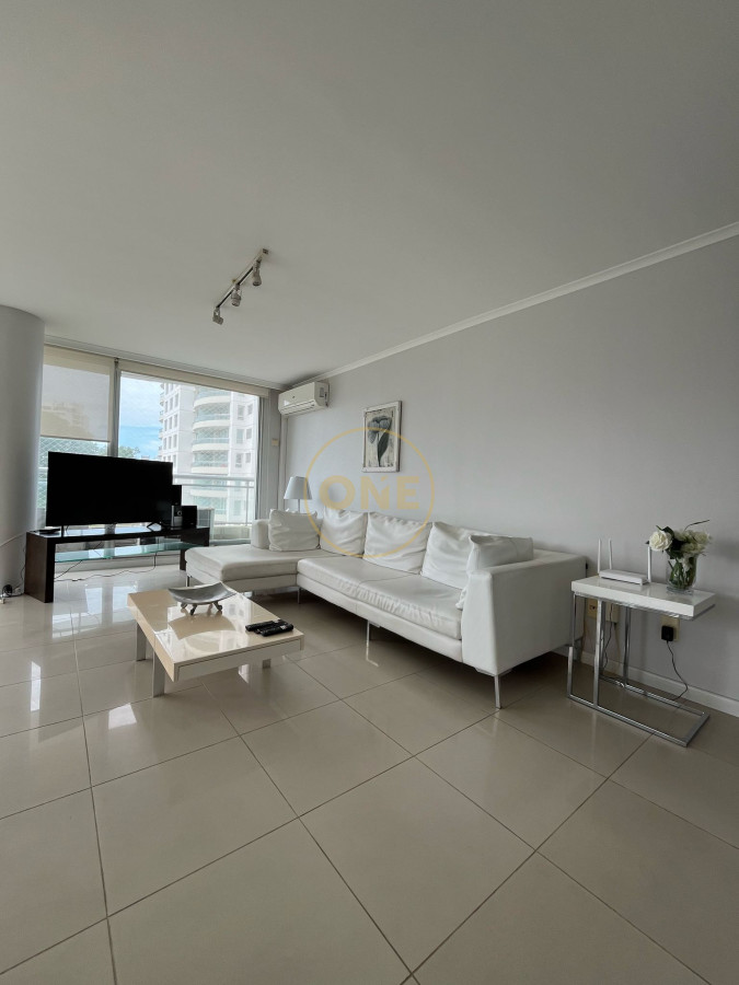 Apartamento ID.1562 -  Venta Apartamento 3 dormitorios más dependencia en Playa Brava Punta del Este