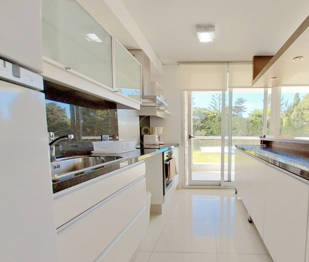 Apartamento ID.2035 - Oportunidad en Terrazas de Villa Brava Parada 25 | 2 dormitorios con parrillero y toilette | Ubicación exclusiva | Excelentes amenities 