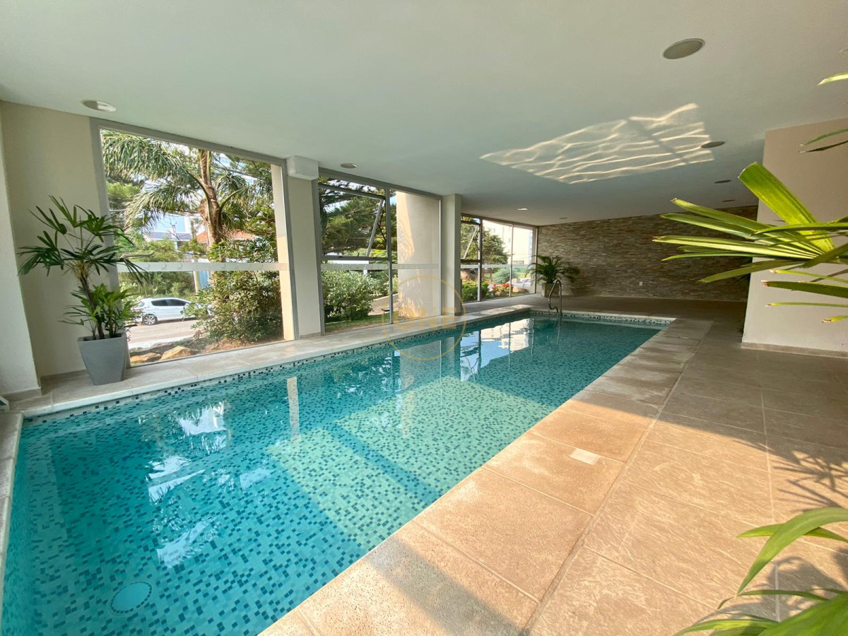 Apartamento ID.1782 - Venta Apartamento playa Brava Vista al mar 2 Dormitorios 