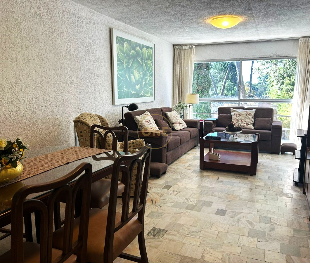 Apartamento ID.1555 - venta apartamento 3 dormitorios en Roosevelt - Punta del Este con terraza y parrillero