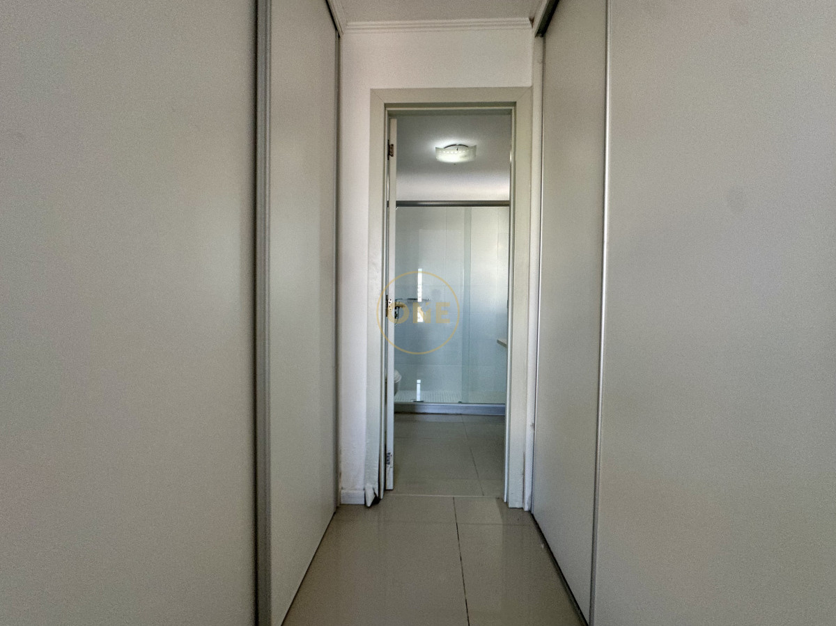 Apartamento ID.1782 - Venta Apartamento playa Brava Vista al mar 2 Dormitorios 
