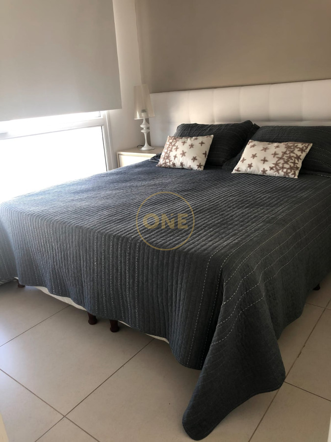 Apartamento ID.24 - Apto en alquiler y venta en Península , dos dormitorios con vista al puerto!