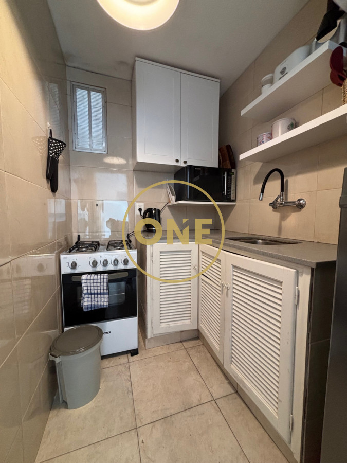 Apartamento ID.4 - Apartamento en alquiler anual en inmejorable ubicación 